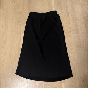 Elegant Black Women's Skirt